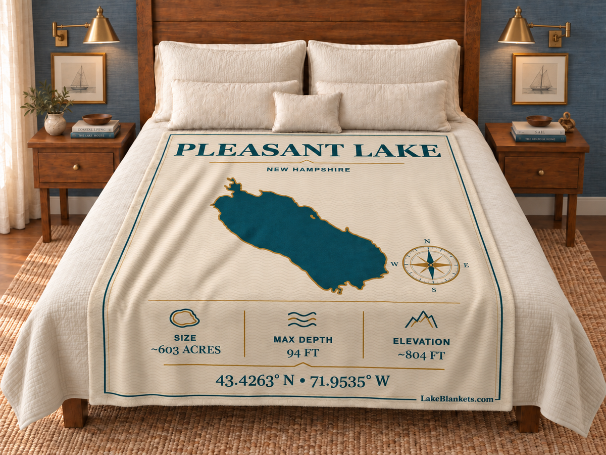 Pleasant Lake (New London) Minimalist Navigation blanket displayed on a bed
